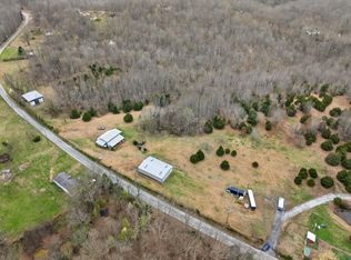 2340 Turkeytown Rd, Hilham, TN 38568