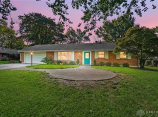730 Hyde Park Dr, Dayton, OH 45429