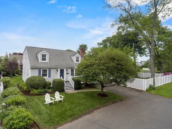 115 Dwight Street, Fairfield, CT 06824