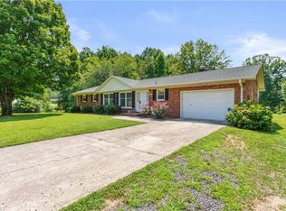 568 Barnes Rd, Winston Salem, NC 27107