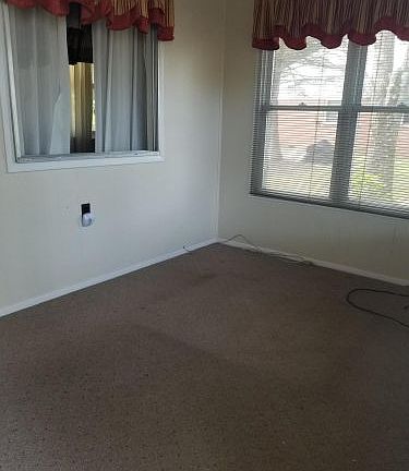 4th image of 142B Constitution Blvd