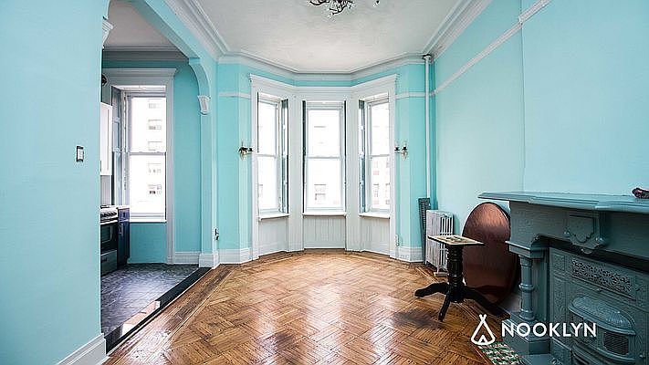 1st image of 726 Willoughby Ave #2