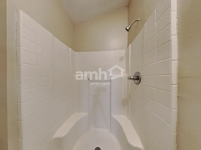 1625 Hudderfield Cir — Photo 12