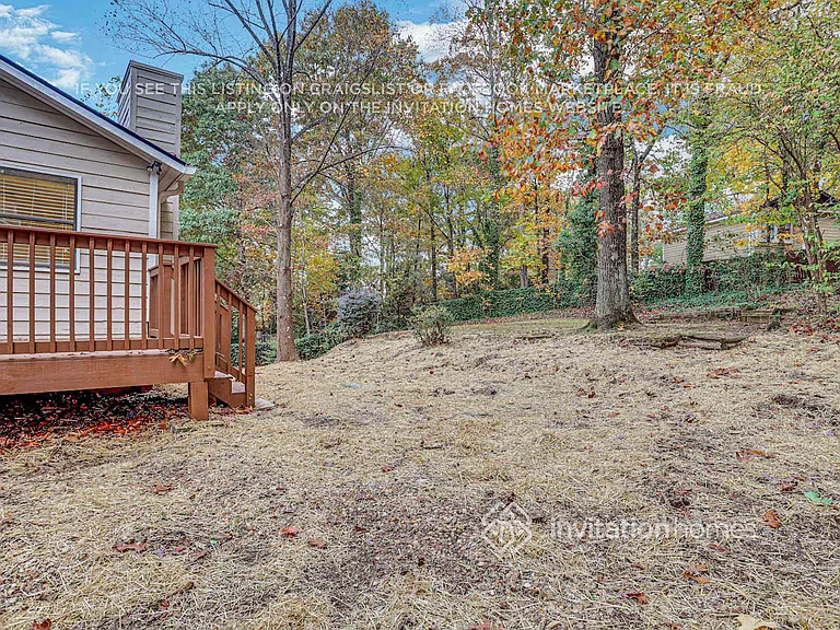 4040 Maxanne Dr NW — Photo 23