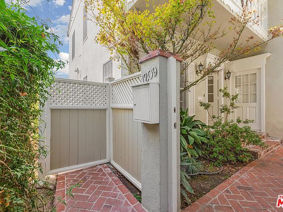 2nd image of 1209 S Crescent Heights Blvd