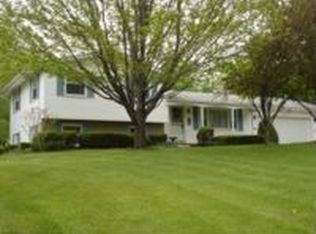 10041 Delemonte Blvd, Streetsboro, OH 44241