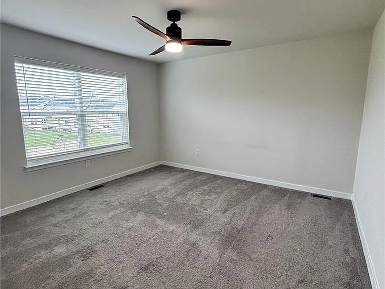 7569 Clayton Ave — Photo 10