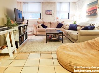 12 Greenough Ln APT Ll2, Boston, MA 02113