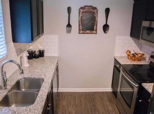 1300 S Hampton Rd, Hampton, GA 30228