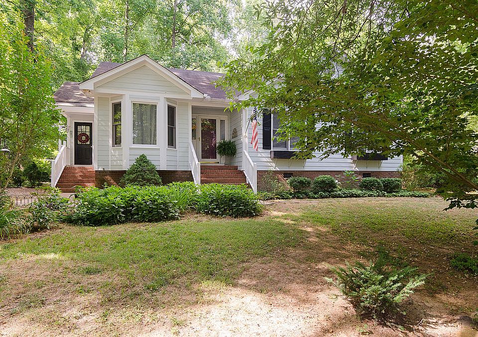 1st image of 125 Jessica Dr