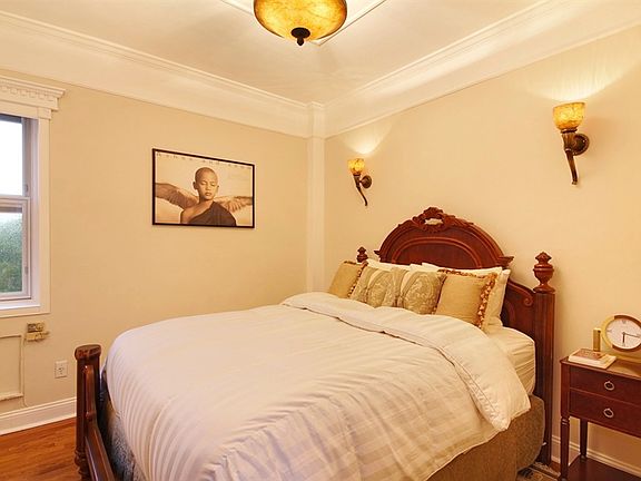 4th image of 368 W 23rd St APT 3R