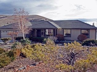 340 Descanso Ln, Sparks, NV 89441
