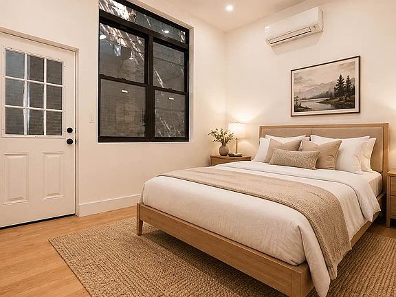 4th image of 17 Marcus Garvey Blvd APT 2L