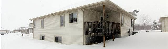 1st image of 532 Lexington Dr