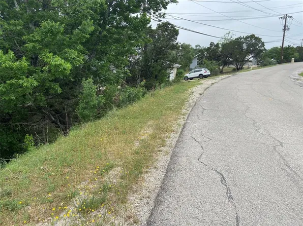 5615 Club House Dr, Leander, TX 78645