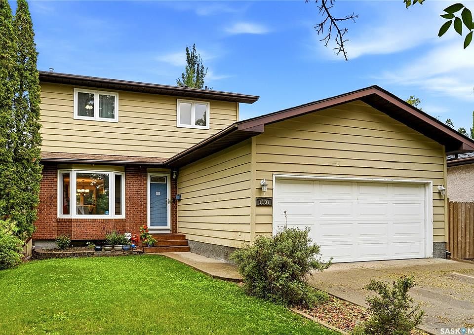 1st image of 1107 FERGUSON CRESCENT