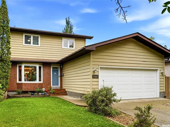 1107 FERGUSON CRESCENT, Regina, SK S4N 6W1