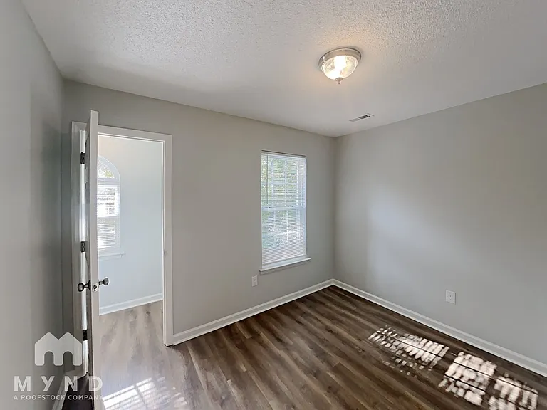 6 Yorkfield Ct — Photo 20
