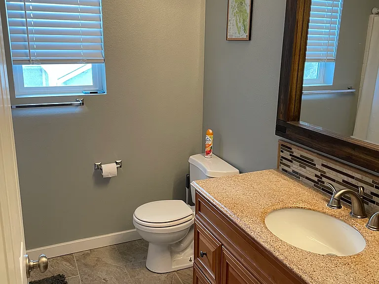 580 W Willow Dale Way — Photo 6