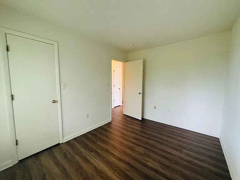 1210J University Ter — Photo 14