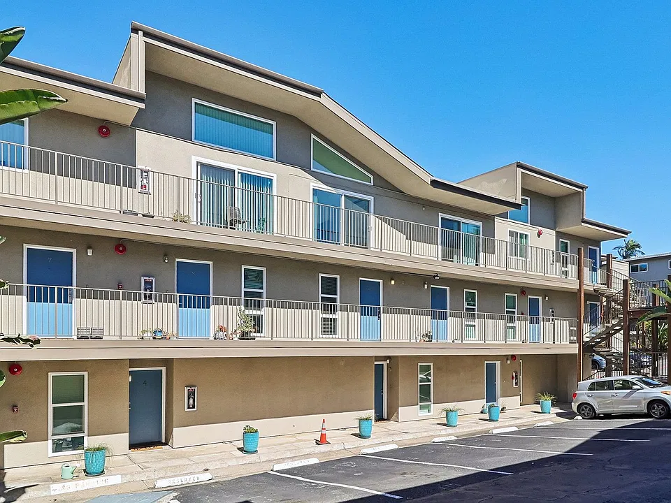 Antone Apartments
