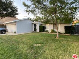 2240 N Dora Ct, Simi Valley, CA 93063