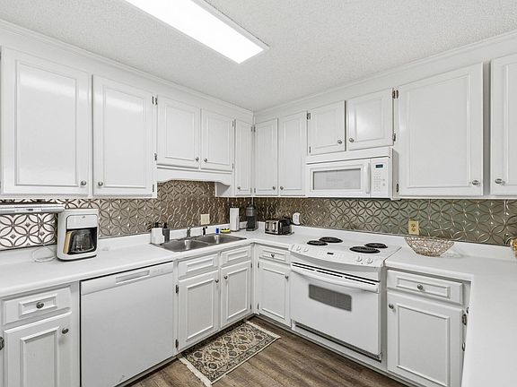 4th image of 17462 Front Beach Rd Unit 74G