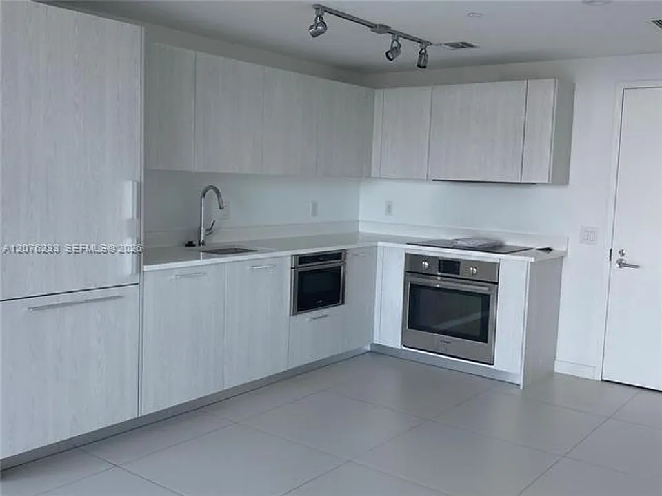 501 NE 31st Street Cu #2509