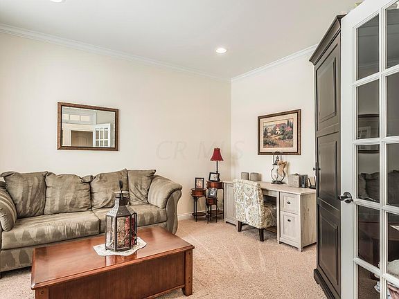 3rd image of 5821 Trafalgar Ln