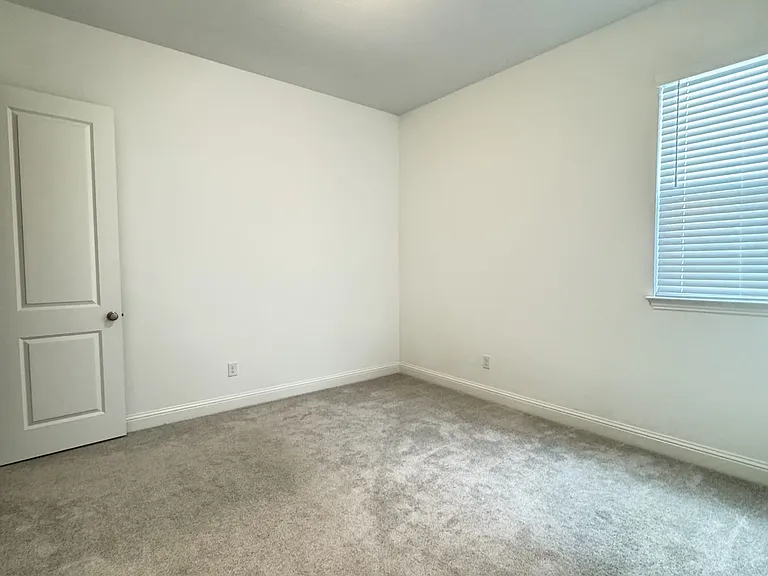 4516 Hammerstein Blvd — Photo 59