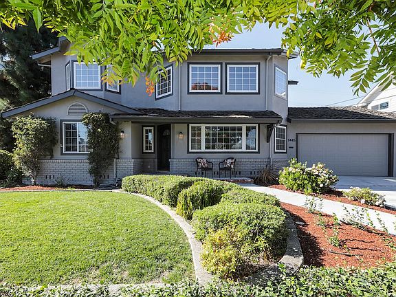 2nd image of 1445 Glenmoor Way