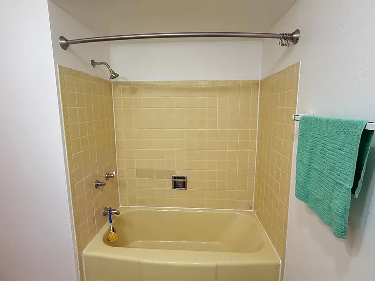 4020 SE Pardee St — Photo 20