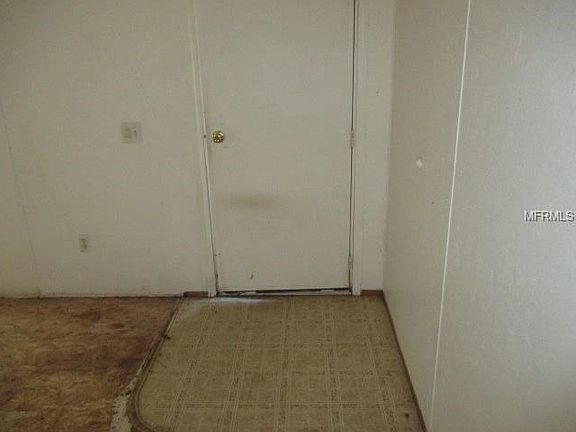 2nd image of 601 4th St