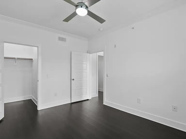 Spacious Bedroom | Apartments Conroe | The Towers Woodland Spacious Bedroom | Apartments Conroe | The Towers Woodland