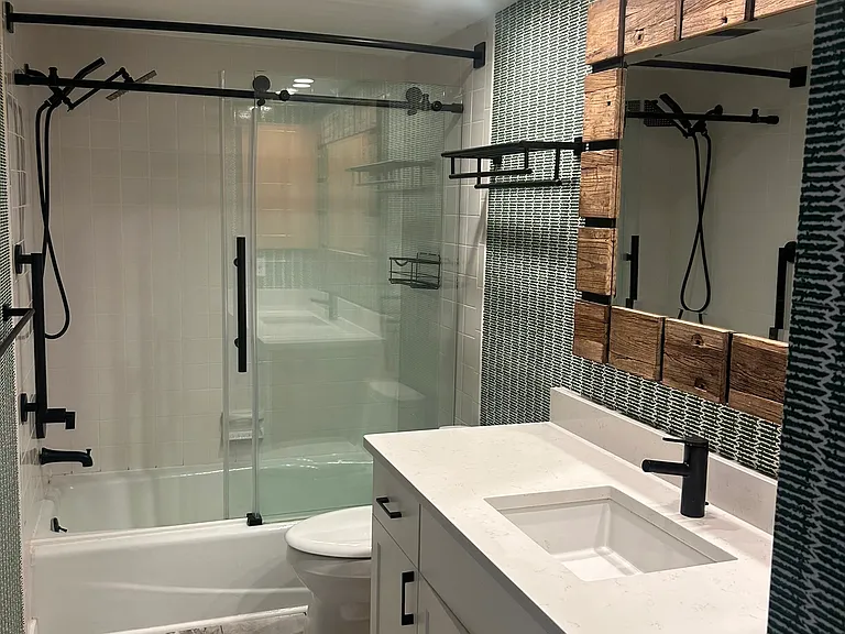 2nd Bathroom