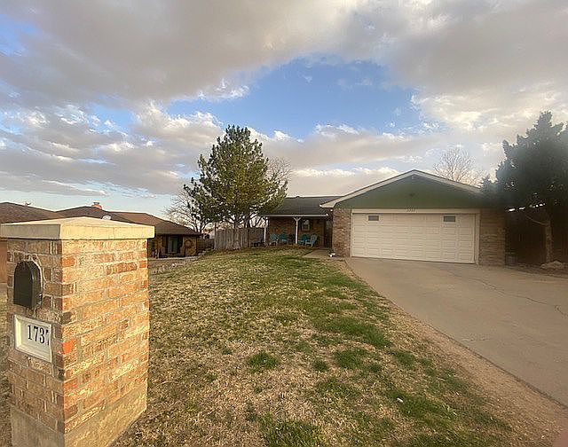 Front Yard View 