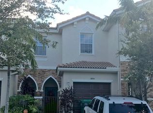 8892 SW 224th Ter, Cutler Bay, FL 33190