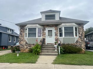 15 Temple Ave, Gloucester City, NJ 08030