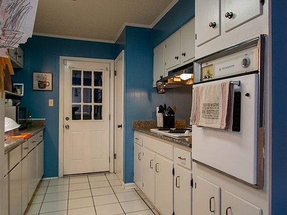 5th image of 3123 Jennie Dr