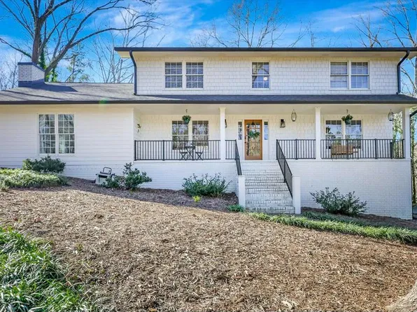 909 Arden Way, Signal Mountain, TN 37377