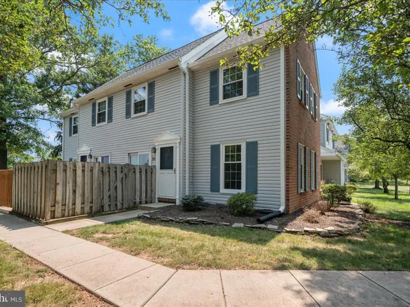 1915 Nashmont Ct, Lansdale, PA 19446
