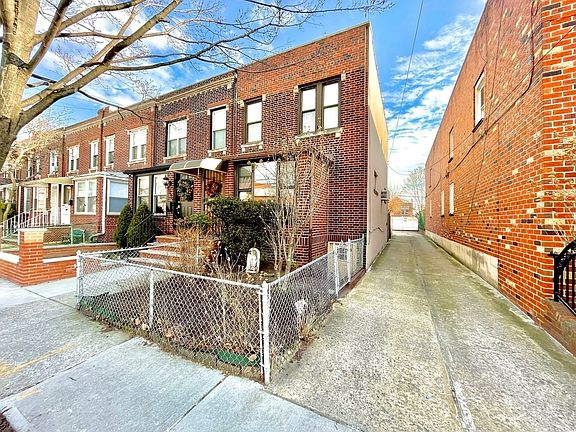 2nd image of 2851 47th St