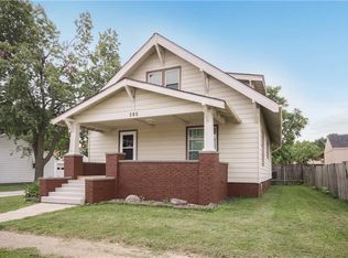 305 E Clinton Ave, Indianola, IA 50125