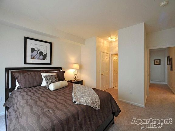 4th image of 4418 Feldspar Ct APT 2C