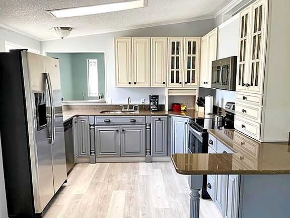 2nd image of 1321 San Miguel Ln #1321