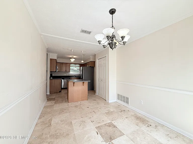 3983 Post Oak Rd N — Photo 13