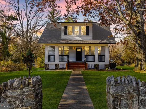 7207 Rockridge Rd, Pikesville, MD 21207