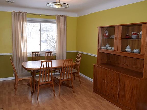 5th image of 1056 Stanwell Dr