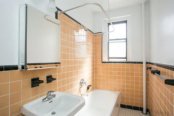 Rented by The Crest Group | media 3