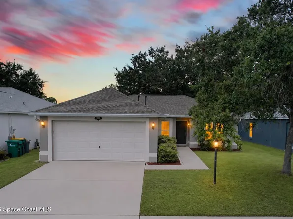 1552 Vista Lake Cir, Melbourne, FL 32904